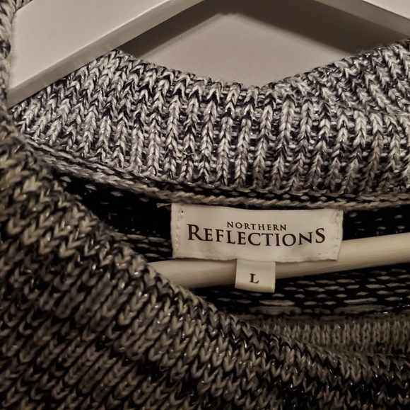 Northern Reflections sweater - Picture 3 of 9
